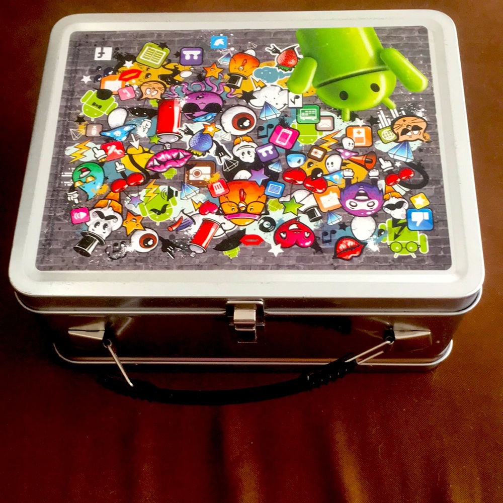 COPY - Collectors The Android Robet Metal Lunch Box New